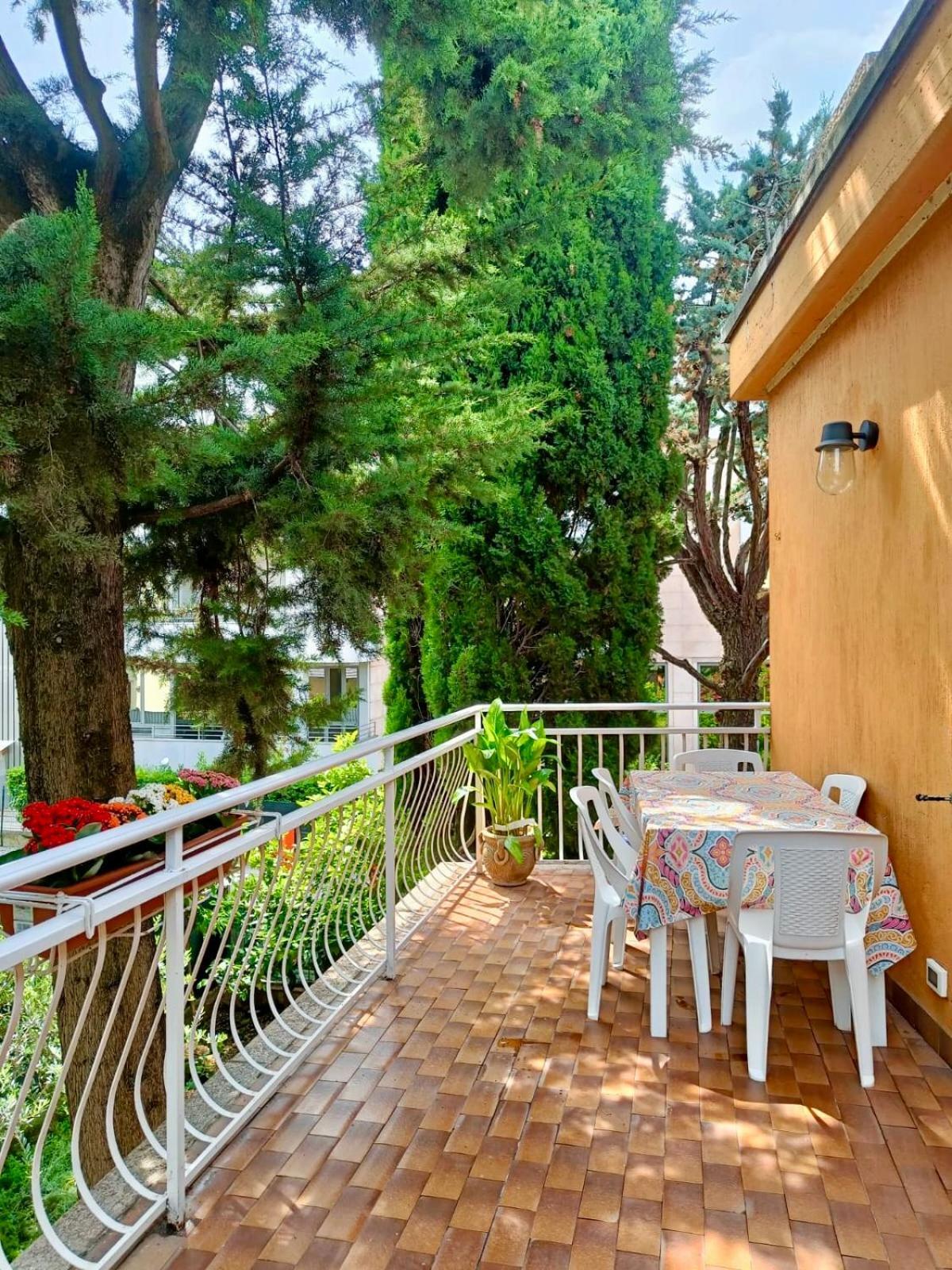 Casa Lucy Villa Bardolino Buitenkant foto